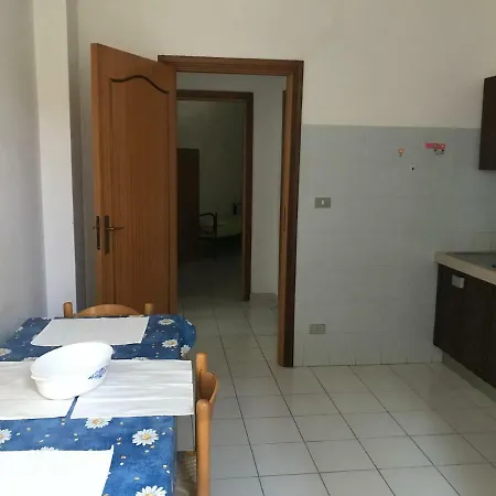 Holiday home Casa Vacanze Fronte Mare Vista Parziale Mare Roseto Capo Spulico